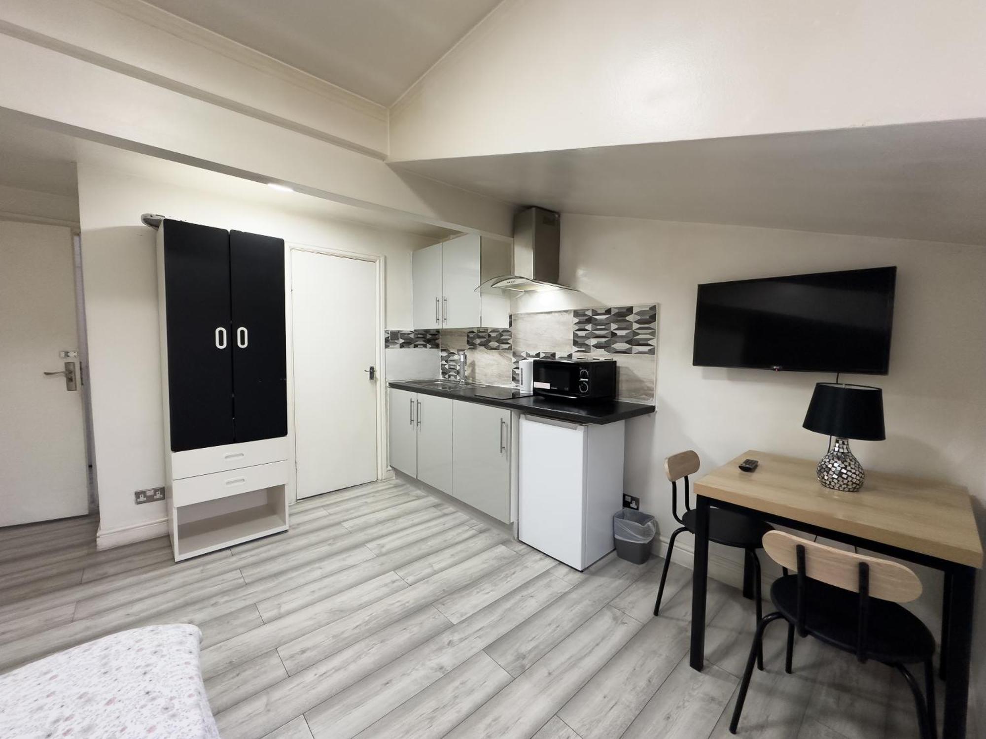 Hills View Apartments 曼彻斯特 外观 照片